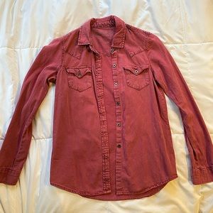 Bullhead Black Maroon Distressed Button Up Top